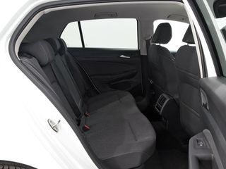 Volkswagen Golf "Más" 1.5 TSI 85kW (115CV)