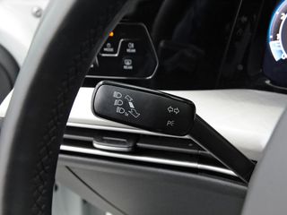 Volkswagen Golf "Más" 1.5 TSI 85kW (115CV)