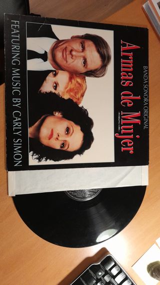 Banda Sonora Armas de Mujer LP