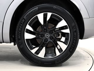 Opel Grandland 1.2 Turbo Design & Tech