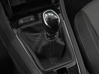 Opel Grandland 1.2 Turbo Design & Tech