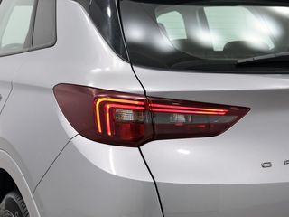 Opel Grandland 1.2 Turbo Design & Tech