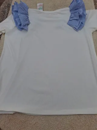 Camiseta T U. Talla Única con etiqueta