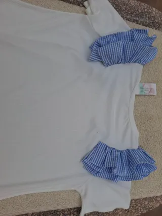 Camiseta T U. Talla Única con etiqueta