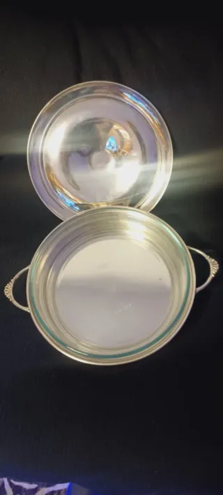 Sopera Latón  Plateada con bandeja para comida