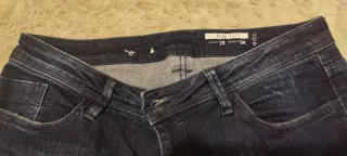 Jeans Azules Desgastados