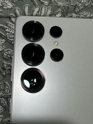 Samsung Galaxy S25 Ultra 1TB Como Nuevo + Extras