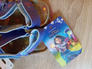 Sandalias Niña Moradas Disney Encanto Talla 24