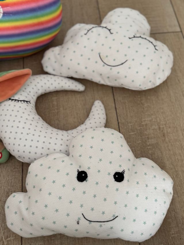 Lote de peluches variados