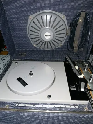 Tocadiscos DeWald 545