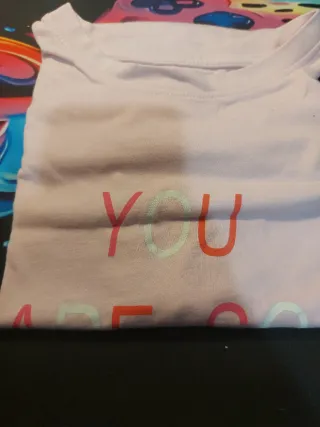 Camiseta rosa con frase YOU ARE SO