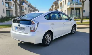 Toyota Prius 2011