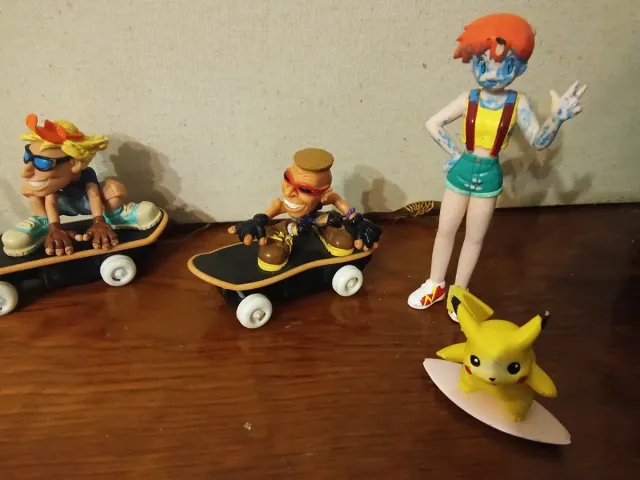 Muñecos vintage variados