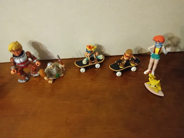 Muñecos vintage variados