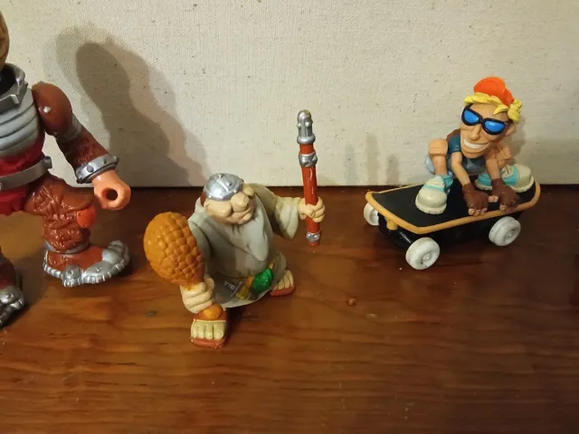 Muñecos vintage variados