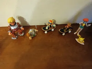 Muñecos vintage variados