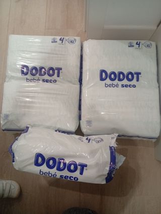 Dodot Talla 4 Bebé Seco - 82 Pañales