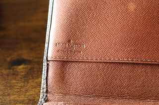 Louis Vuitton Porte-Trésor International Monogram