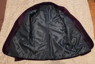 Americana terciopelo morado