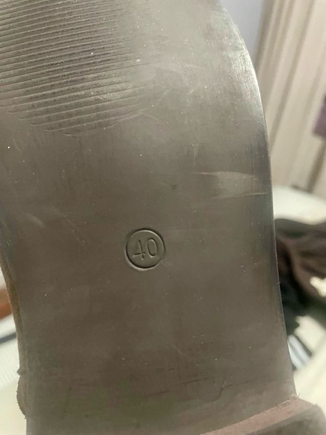 Botas beige altas mosqueteras de mujer