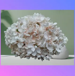 Cappellino per capelli bianco e rosa