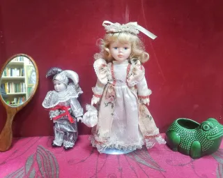 Set di bambole in autentica porcellana