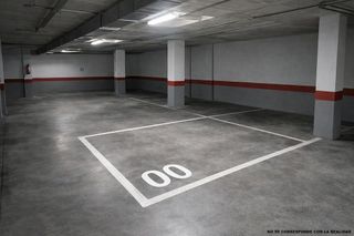 Garaje en venta en Imperial en Madrid