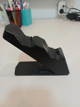 Estación Carga Mandos PS4