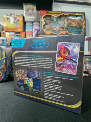 Caja Entrenador Élite Pokémon Fuegos Fantasmales
