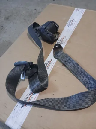 Cinturón Seguridad Land Rover Discovery