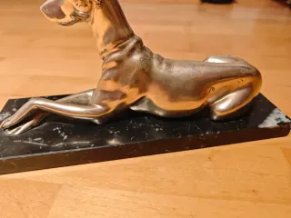 Escultura Galgo Art Déco Mármol