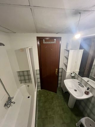 Se alquila habitación en piso de estudiantes