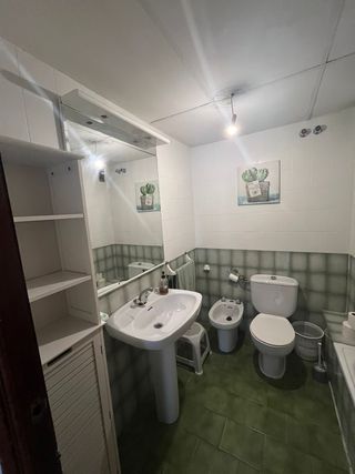 Se alquila habitación en piso de estudiantes