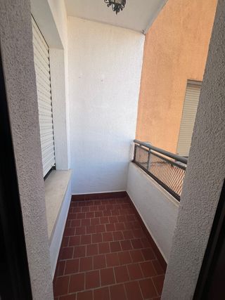 Se alquila habitación en piso de estudiantes