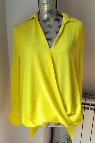 Blusa Spirito Amarilla