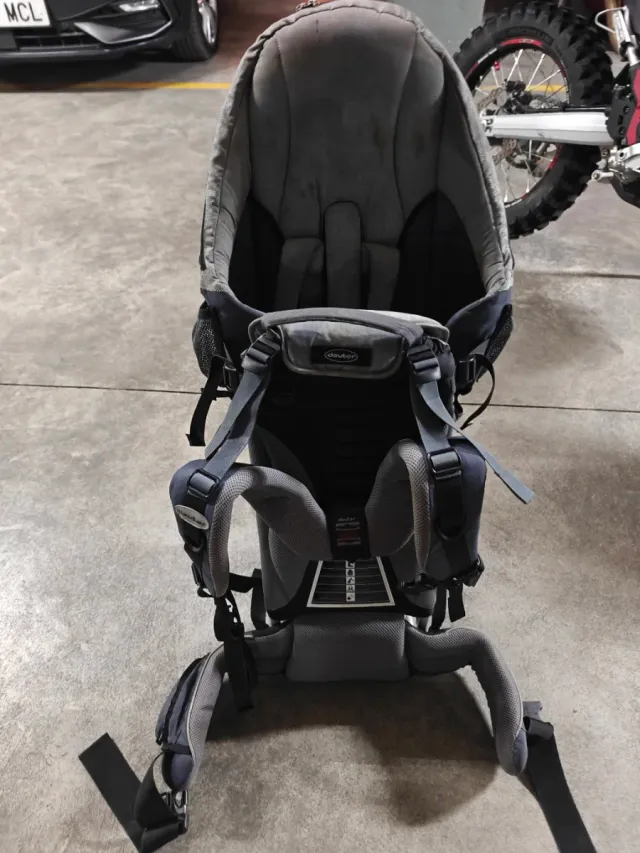 Mochila portabebés Deuter kid comfort 3 hasta 22kg