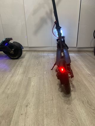 Patinete Eléctrico iScooter Negro