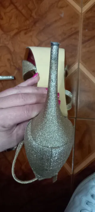 Conjunto Bolso y Zapatos Menbur Talla 38