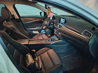Mazda 6 impecable
