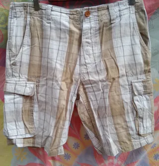 PANTALONES CORTOS:C&A T44/SPRINGFIELD T42:1X1,5€