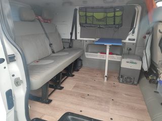 Furgoneta camper. Nissan Primastar