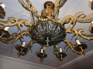 Lámpara antigua bronce 10 brazos