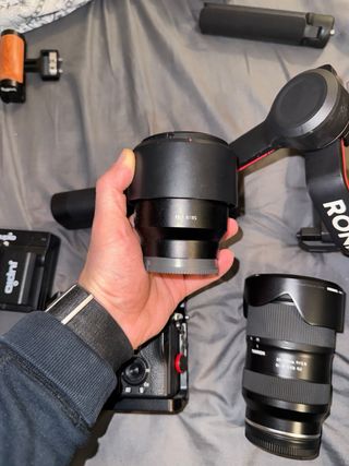 Cámara Sony Alpha 7 III + Accesorios