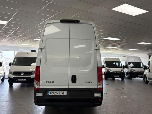 Iveco Daily  2.3 TD 35S 16 V 4100/H2 16 M3 16M3 160CV