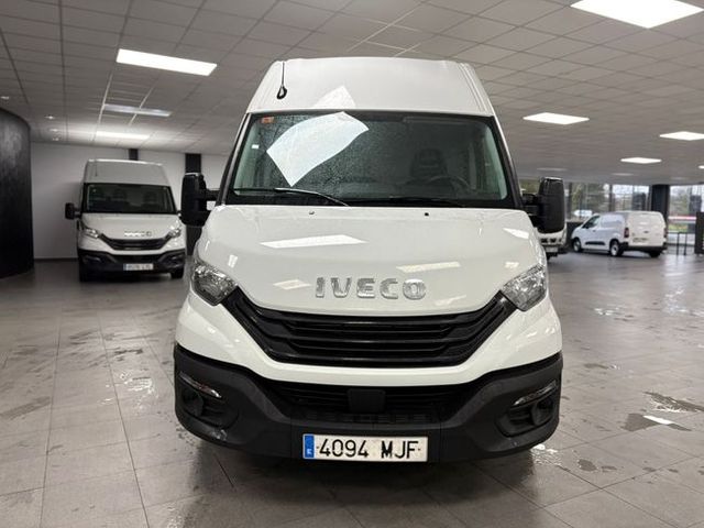 Iveco Daily  2.3 TD 35S 16 V 4100/H2 16 M3 16M3 160CV