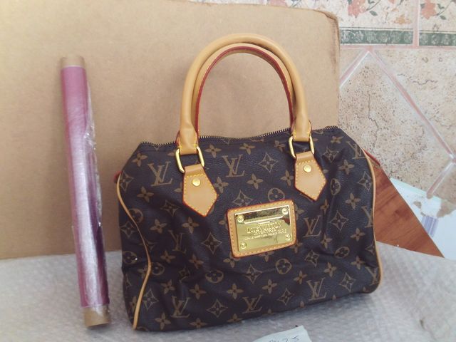 Borsa Louis Vuitton modello Speed, larghezza 28 cm
