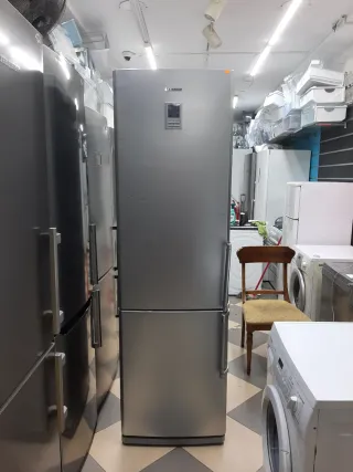 Nevera Samsung plateada