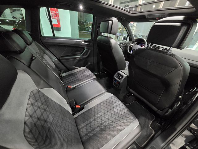 2022 Volkswagen Tiguan R-Line 2.0TDI 150CV DSG7
