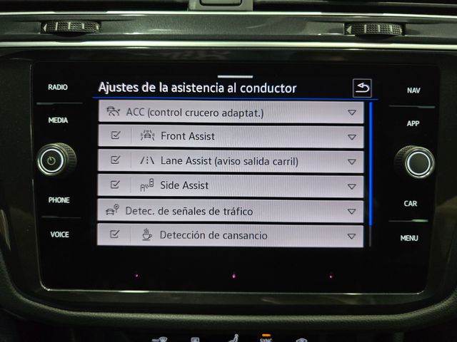 2022 Volkswagen Tiguan R-Line 2.0TDI 150CV DSG7