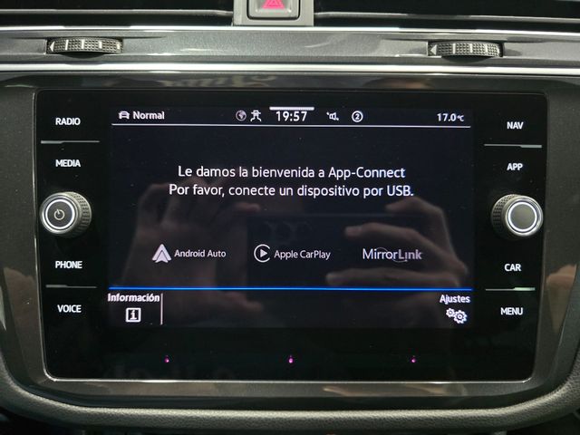 2022 Volkswagen Tiguan R-Line 2.0TDI 150CV DSG7